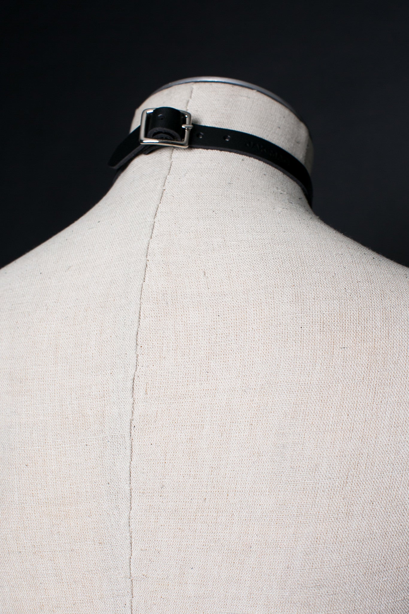 Concho Choker - JAKIMAC
 - 1